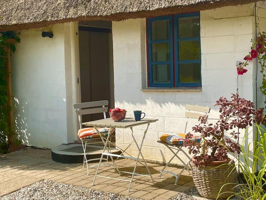 The Whispering Apple Garden Retreat Apartment Morud Exterior photo